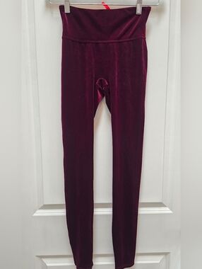 SPANX Velvet Leggings in Burgundy Wine